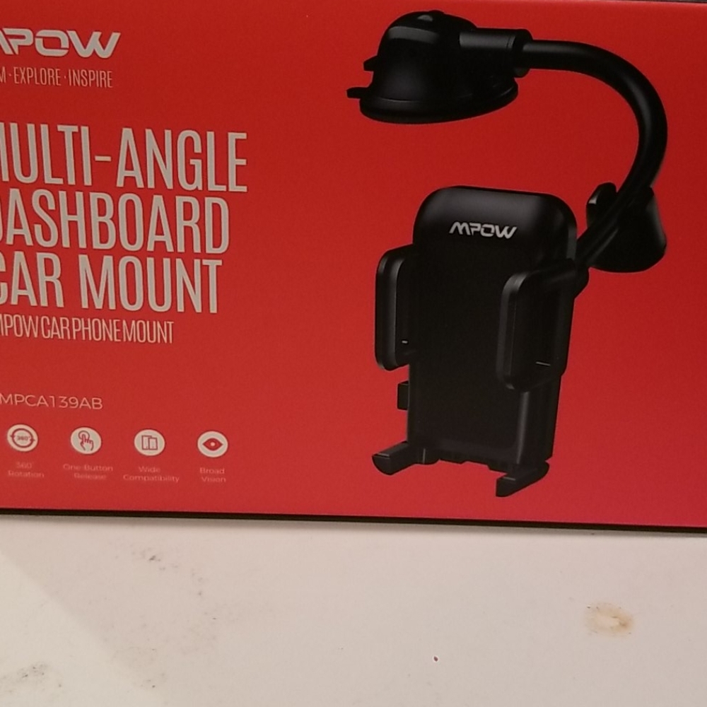 Multi-angle dashboard car mount